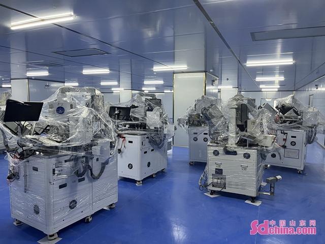 香港顶米科技是一家专业从事消费电子终端配套产品的研发,生产及销售
